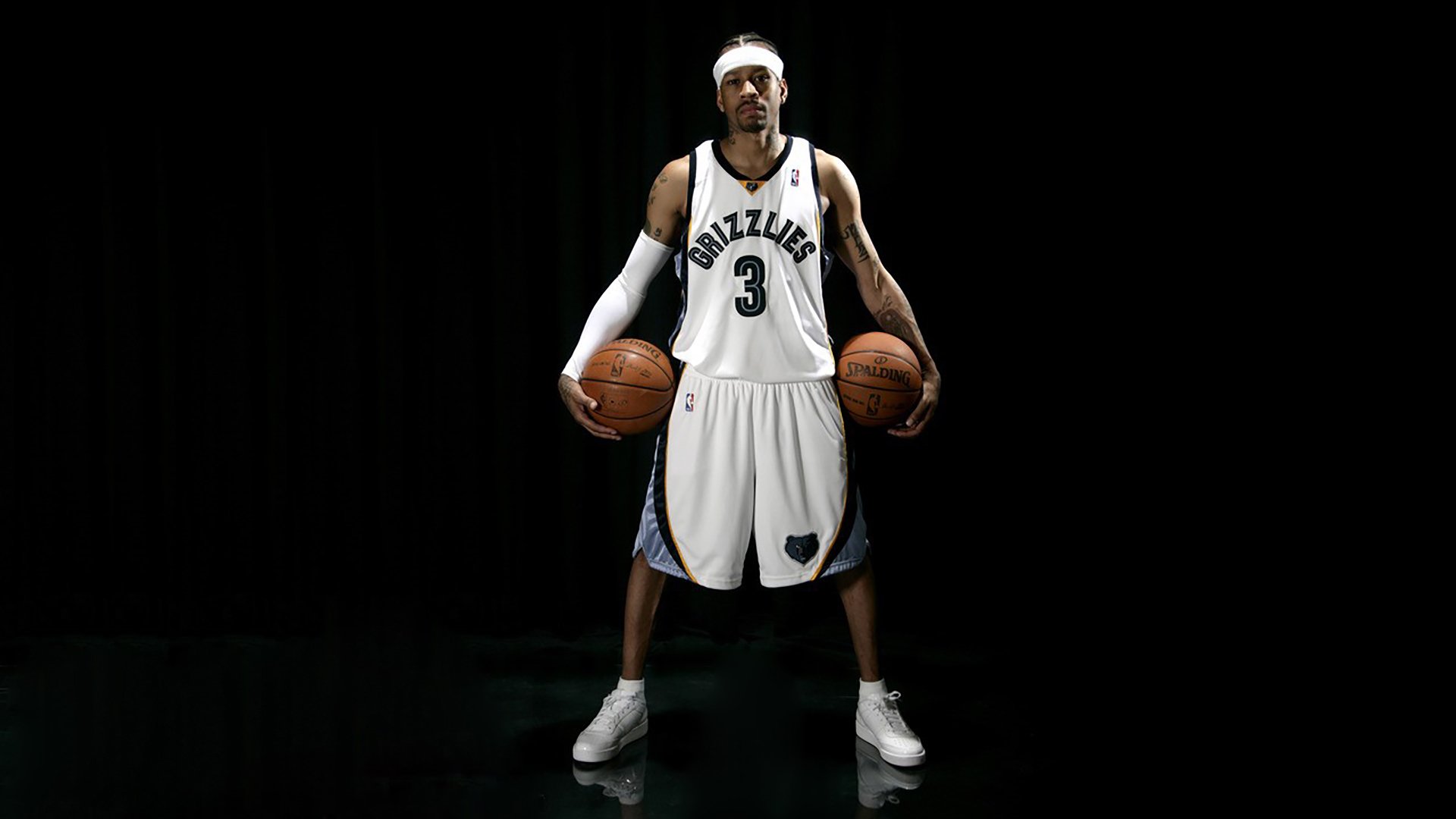 惨遭大逆转！火箭110-121马刺 谁是罪魁祸首数据不会说谎，马刺110-107火箭