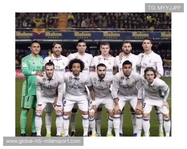 皇马双前锋配合默契，进攻效率提升，皇马效力过的前锋